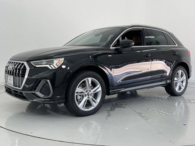 2024 Audi Q3 S Line Premium