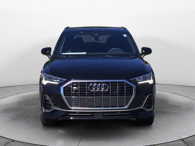 2024 Audi Q3 S Line Premium