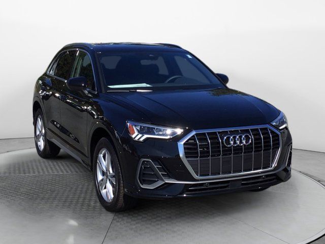 2024 Audi Q3 S Line Premium