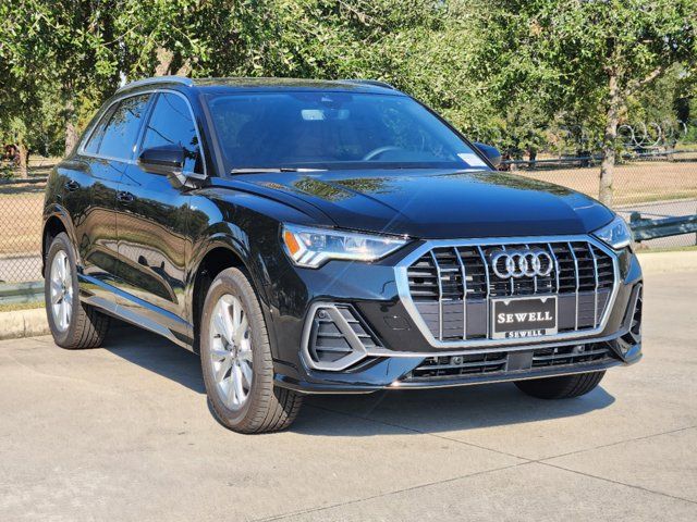 2024 Audi Q3 S Line Premium