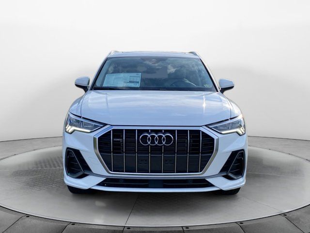 2024 Audi Q3 S Line Premium