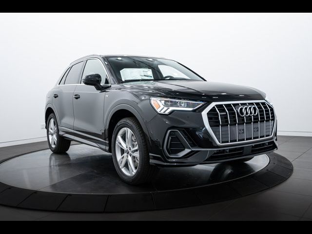 2024 Audi Q3 S Line Premium