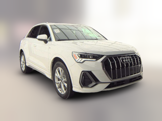 2024 Audi Q3 S Line Premium