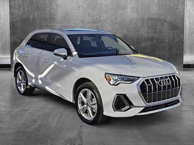 2024 Audi Q3 S Line Premium