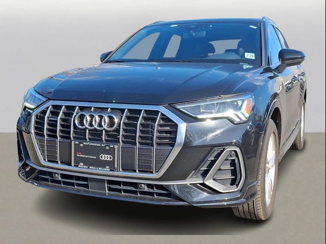 2024 Audi Q3 S Line Premium