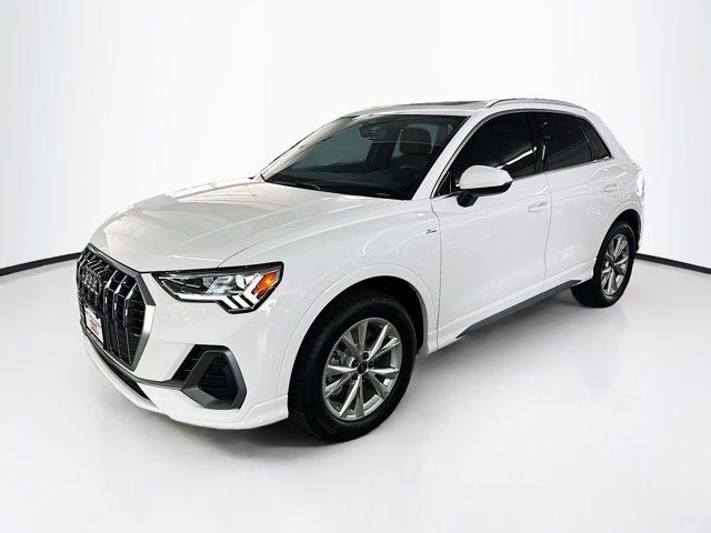 2024 Audi Q3 S Line Premium