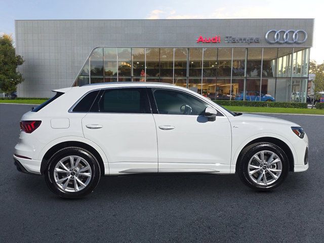 2024 Audi Q3 S Line Premium