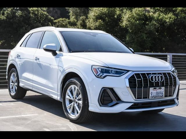 2024 Audi Q3 S Line Premium