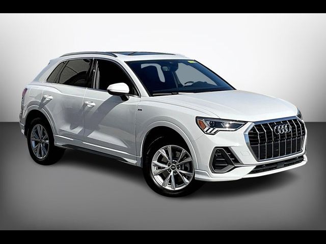 2024 Audi Q3 S Line Premium