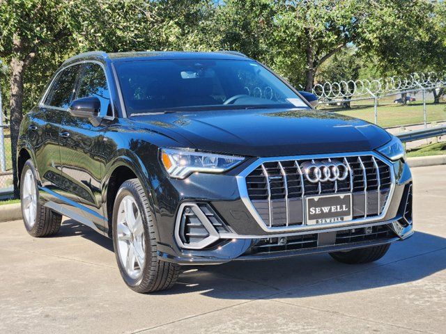 2024 Audi Q3 S Line Premium