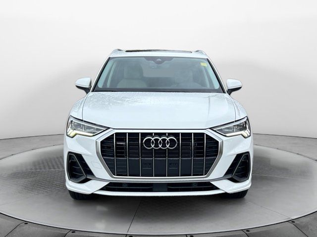 2024 Audi Q3 S Line Premium