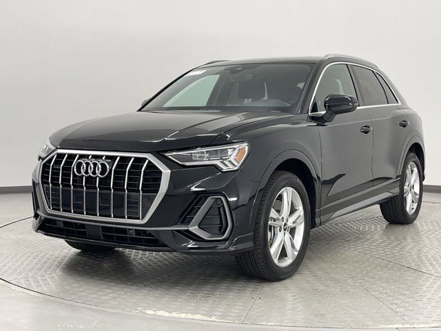 2024 Audi Q3 S Line Premium