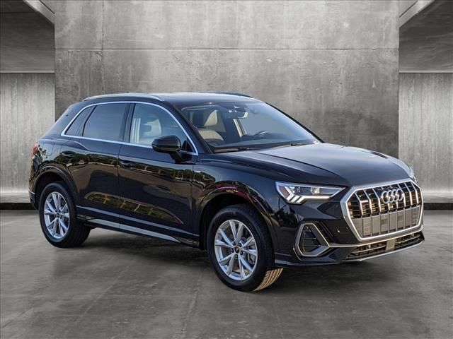 2024 Audi Q3 S Line Premium