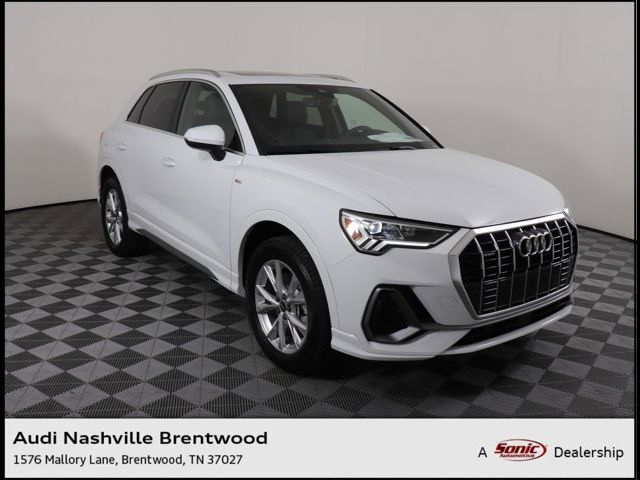 2024 Audi Q3 S Line Premium