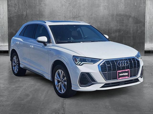 2024 Audi Q3 S Line Premium