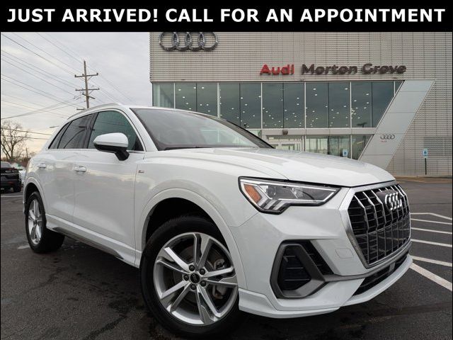 2024 Audi Q3 S Line Premium