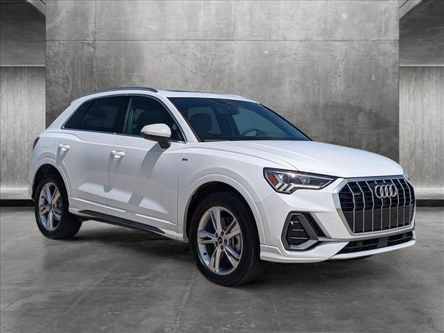 2024 Audi Q3 S Line Premium