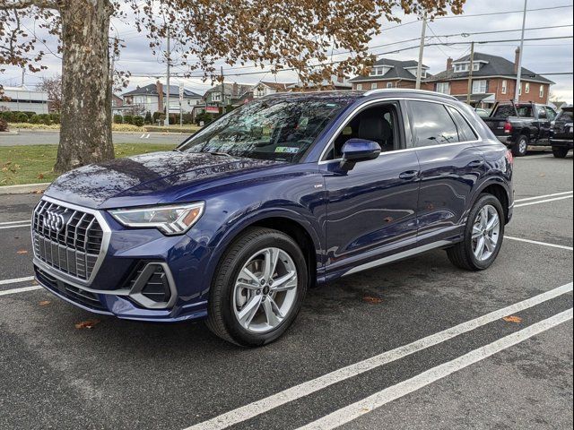 2024 Audi Q3 S Line Premium