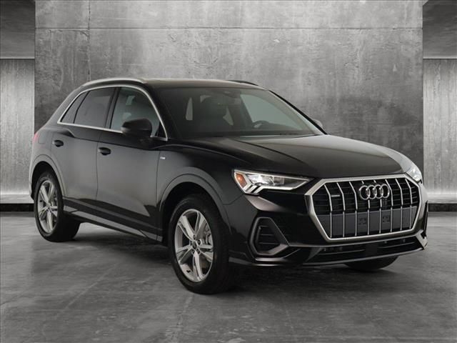 2024 Audi Q3 S Line Premium