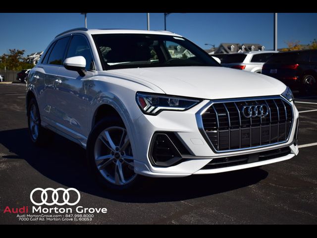 2024 Audi Q3 S Line Premium