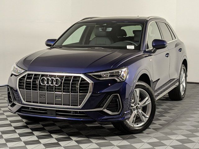 2024 Audi Q3 S Line Premium