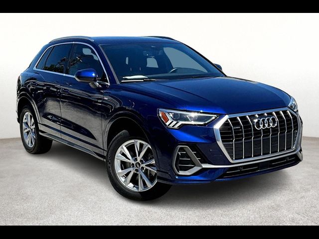 2024 Audi Q3 S Line Premium