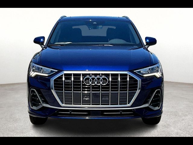 2024 Audi Q3 S Line Premium