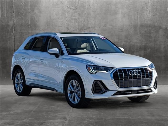 2024 Audi Q3 S Line Premium