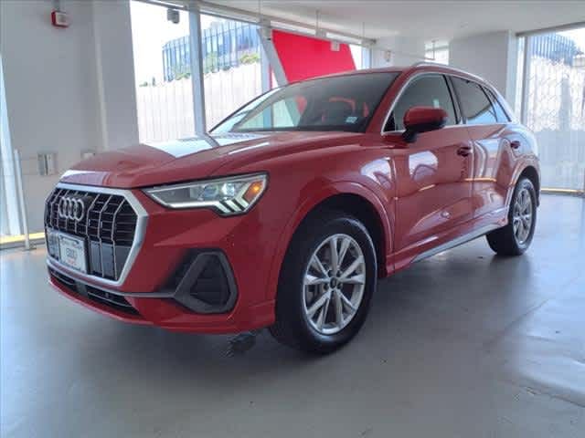 2024 Audi Q3 S Line Premium