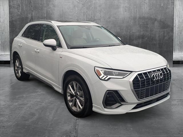 2024 Audi Q3 S Line Premium