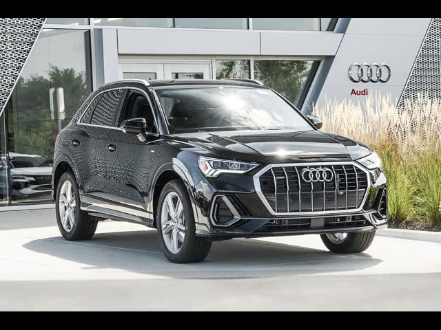 2024 Audi Q3 S Line Premium