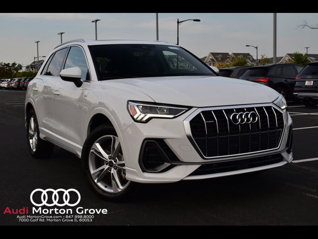 2024 Audi Q3 S Line Premium