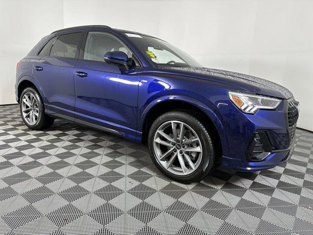 2024 Audi Q3 S Line Premium