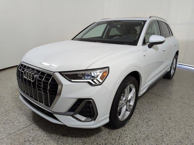 2024 Audi Q3 S Line Premium