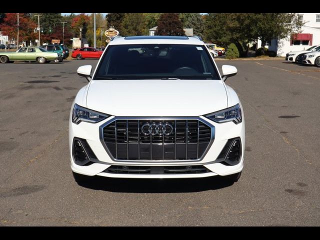 2024 Audi Q3 S Line Premium