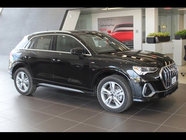 2024 Audi Q3 S Line Premium