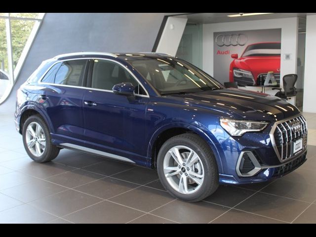 2024 Audi Q3 S Line Premium