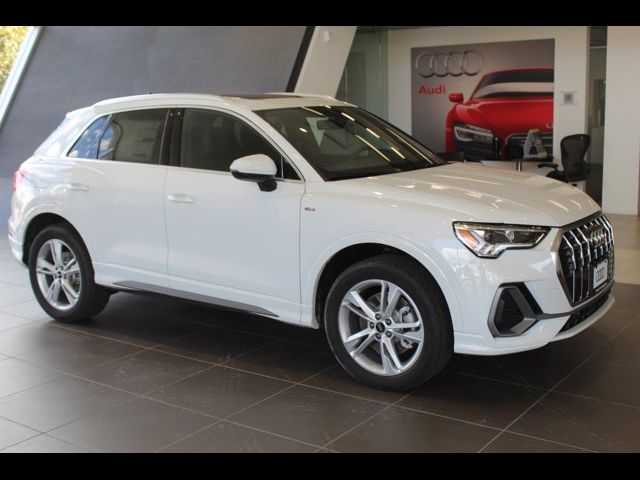 2024 Audi Q3 S Line Premium