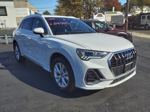 2024 Audi Q3 S Line Premium