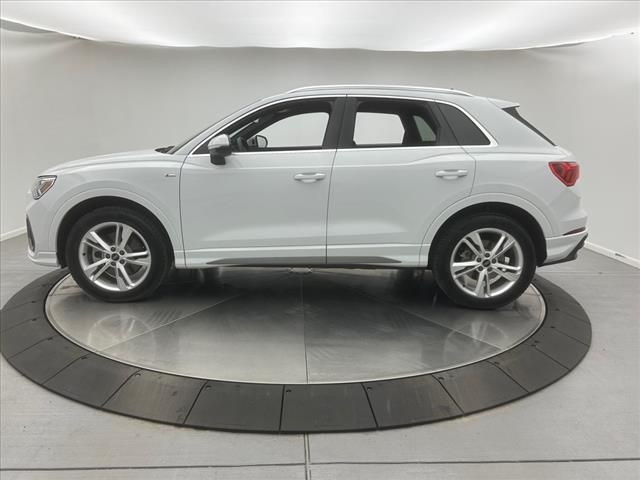 2024 Audi Q3 S Line Premium