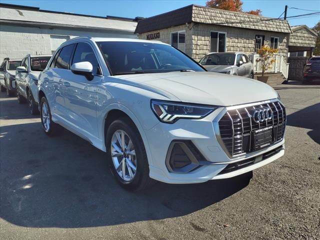 2024 Audi Q3 S Line Premium