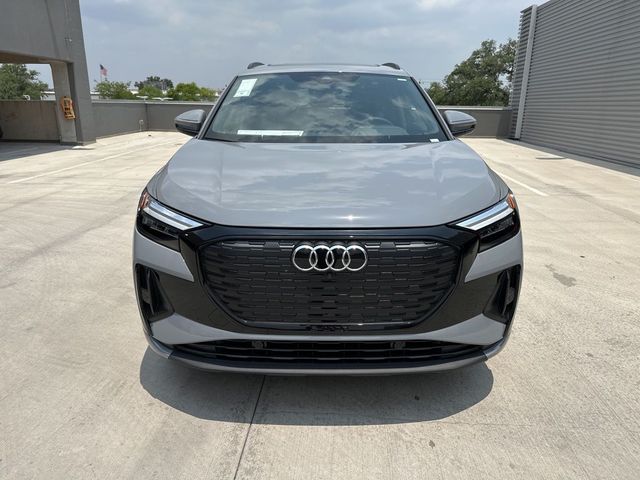 2024 Audi Q4 e-tron Premium Plus