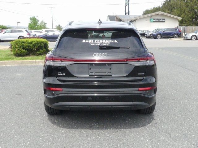 2024 Audi Q4 e-tron Premium