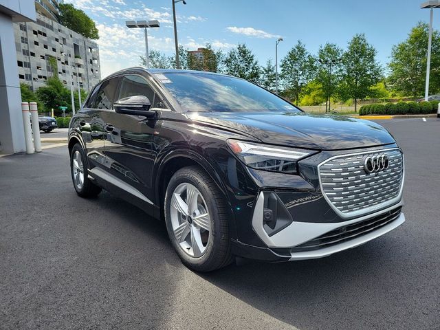 2024 Audi Q4 e-tron Premium