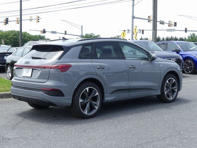 2024 Audi Q4 e-tron Premium Plus