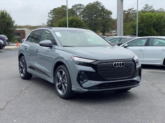 2024 Audi Q4 e-tron Premium Plus