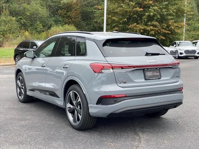 2024 Audi Q4 e-tron Premium Plus