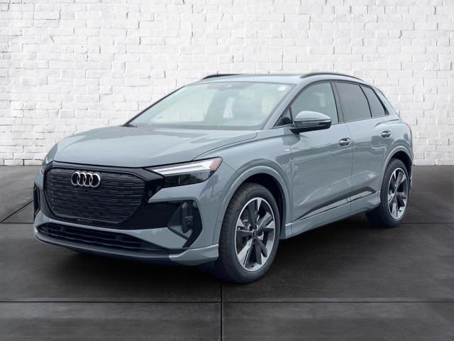 2024 Audi Q4 e-tron Premium Plus