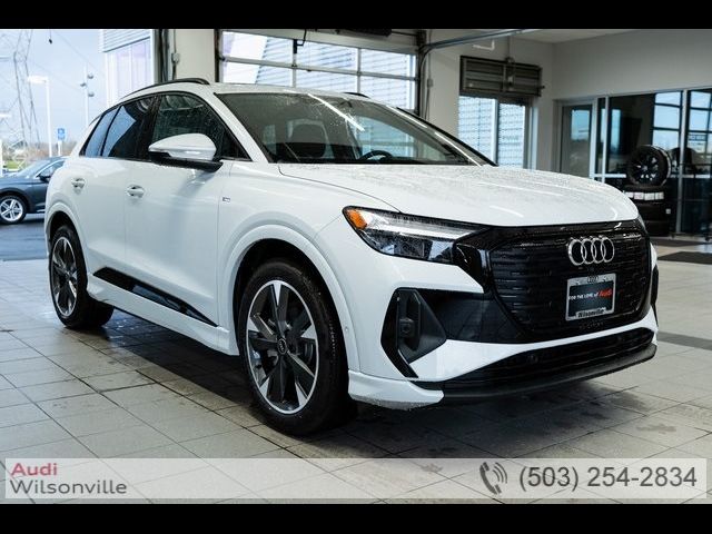 2024 Audi Q4 e-tron Premium Plus