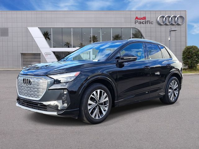 2024 Audi Q4 e-tron Premium